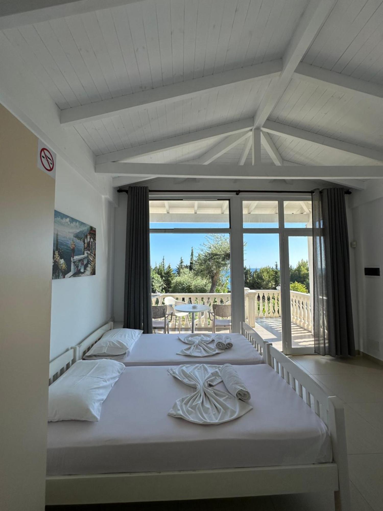 Essos Villas Dhërmi Dış mekan fotoğraf