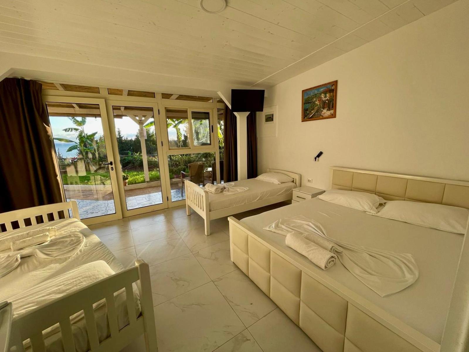 Essos Villas Dhërmi Dış mekan fotoğraf